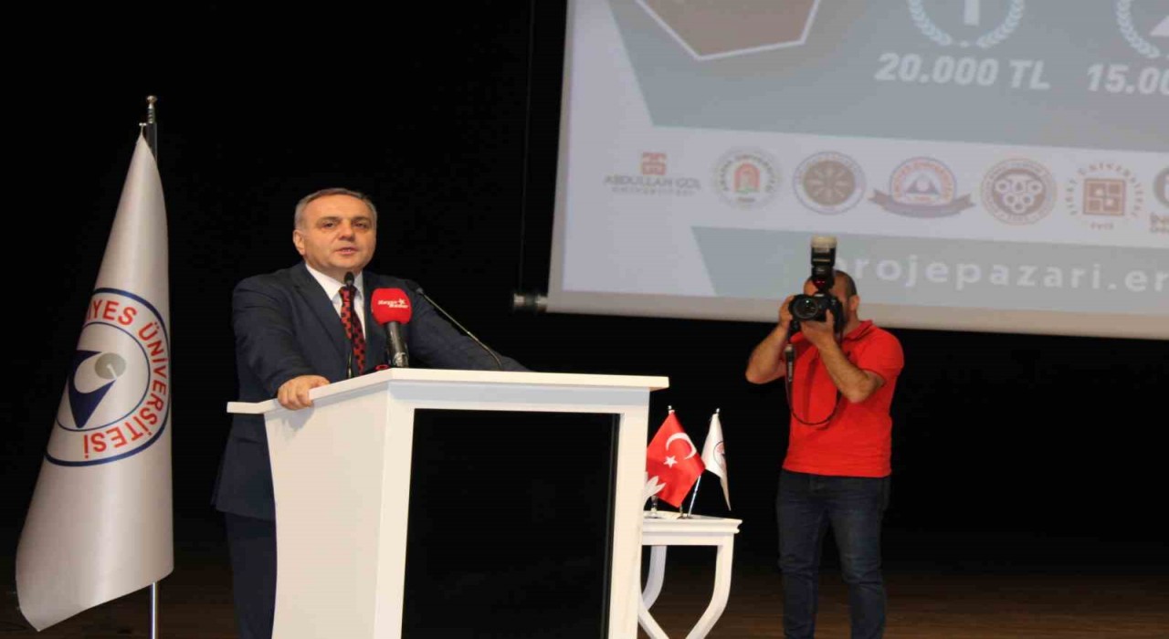 ERÜ Rektörü Prof. Dr. Altun: Bir üniversitenin Ar-Ge süreçlerinden Ür-Ge süreçlerine geçmesi şehrin ekonomisinin gelişmesine büyük katkı sağlar