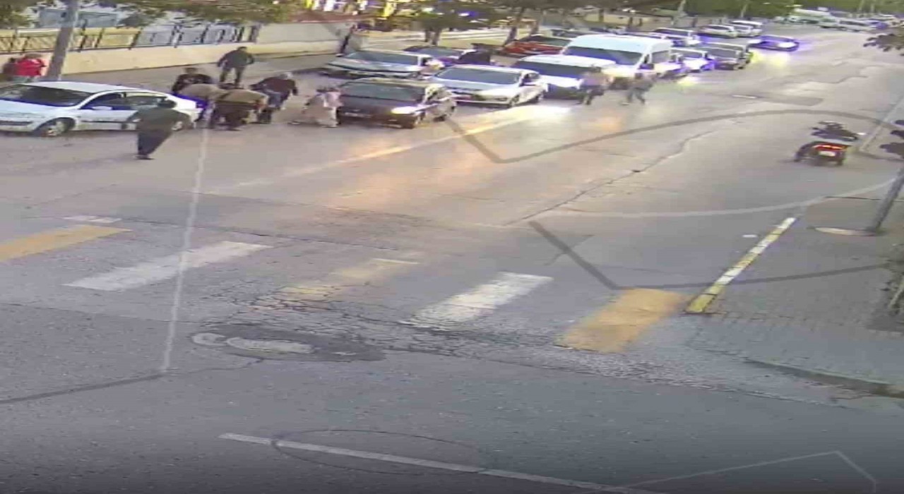 Erzincanda boğazına yiyecek takılan 8 aylık bebek, Heimlich manevrası ile kurtarıldı