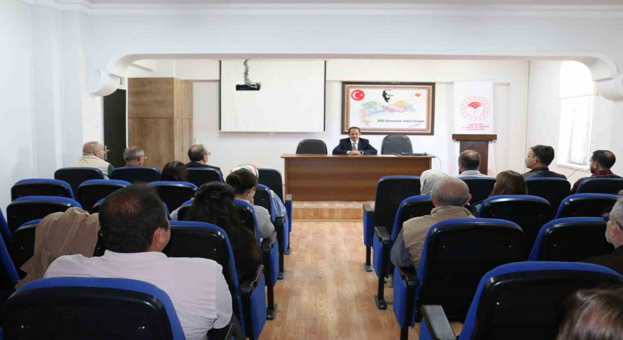 Erzincanda gıda kontrol ekiplerine eğitim verildi