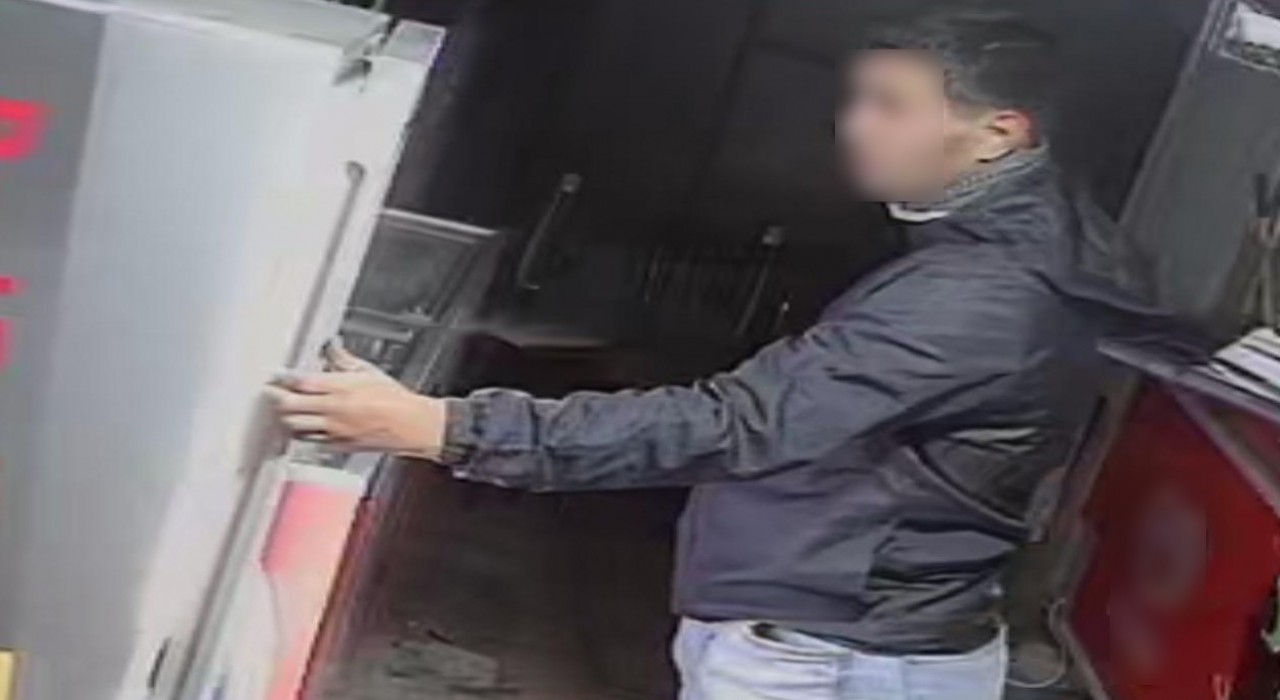 Eskişehirde enerji içeceği hırsızlığı kameraya yansıdı