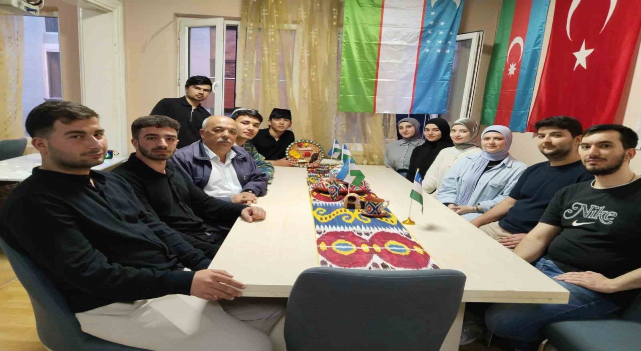 Eskişehirde Türk Dünyası öğrencileri Hıdırellez coşkusu yaşadılar