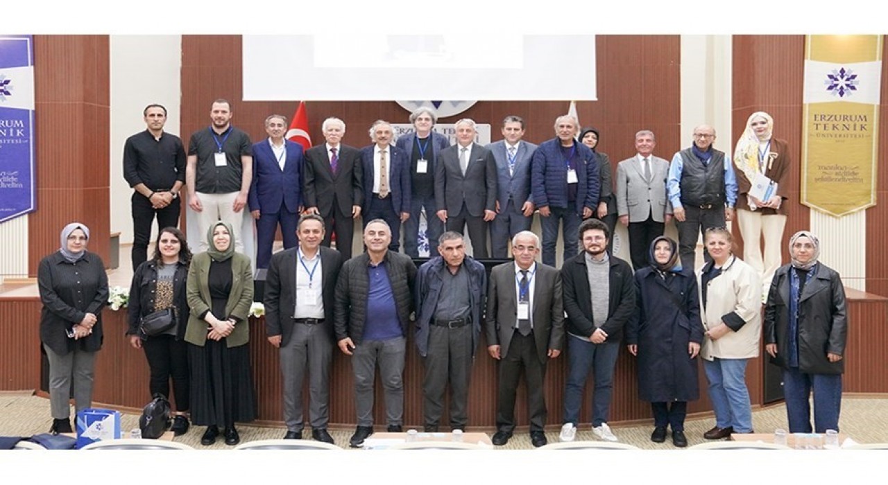 ETÜde vefatının 50. yılında Nurettin Topçuyu anma sempozyumu düzenlendi