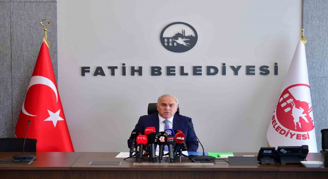 Fatih Belediye Başkanı Turan, CHP Genel Başkanı Özelin açıklamalarına cevap verdi