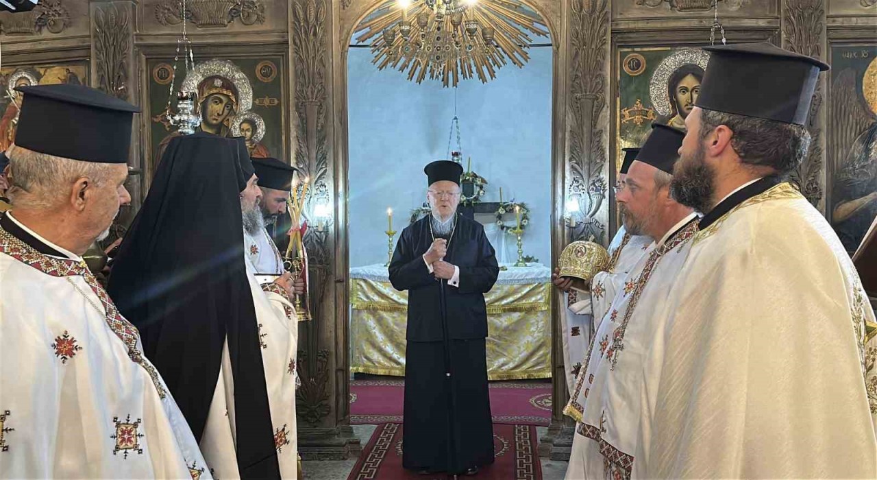 Fener Rum Patriği Bartholomeos, Gökçeadada ayine katıldı