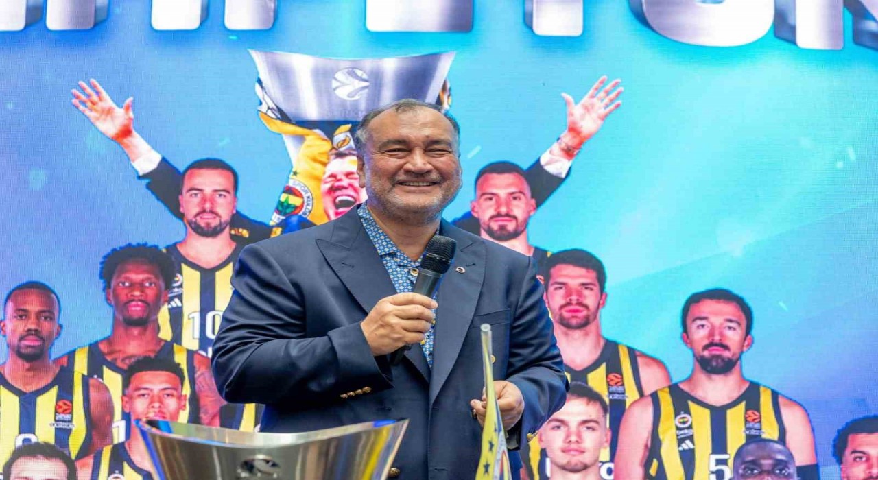 Fenerbahçenin Euroleague zaferi Yıldız Holdingde coşkuyla kutlandı