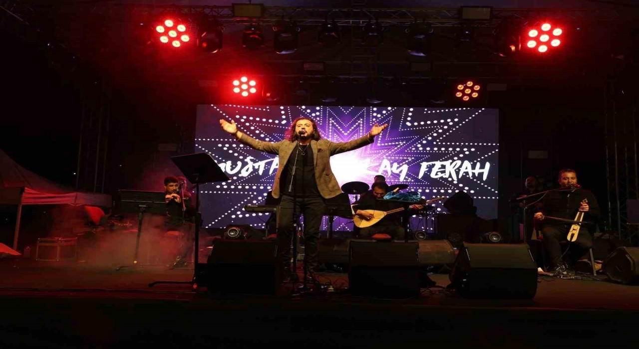 Ferah ve Arslan unutulmaz anlar yaşatarak alkış topladı