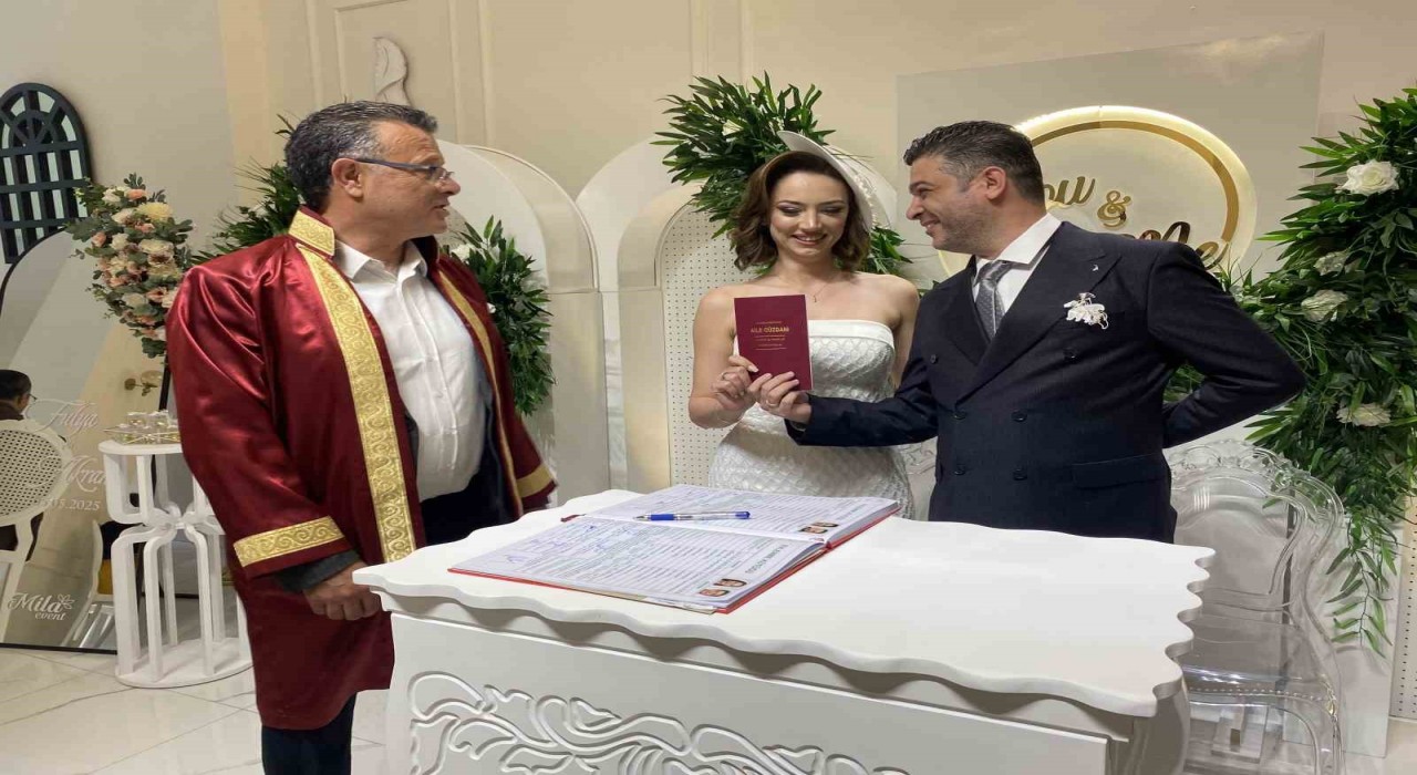 Filistinli doktor gönlünü Kızılay personeline kaptırdı