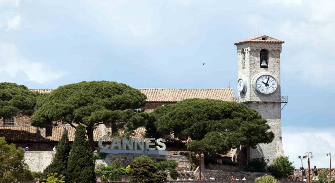 Fransada Cannes Film Festivalinin düzenlendiği bölgede elektrik kesintisi