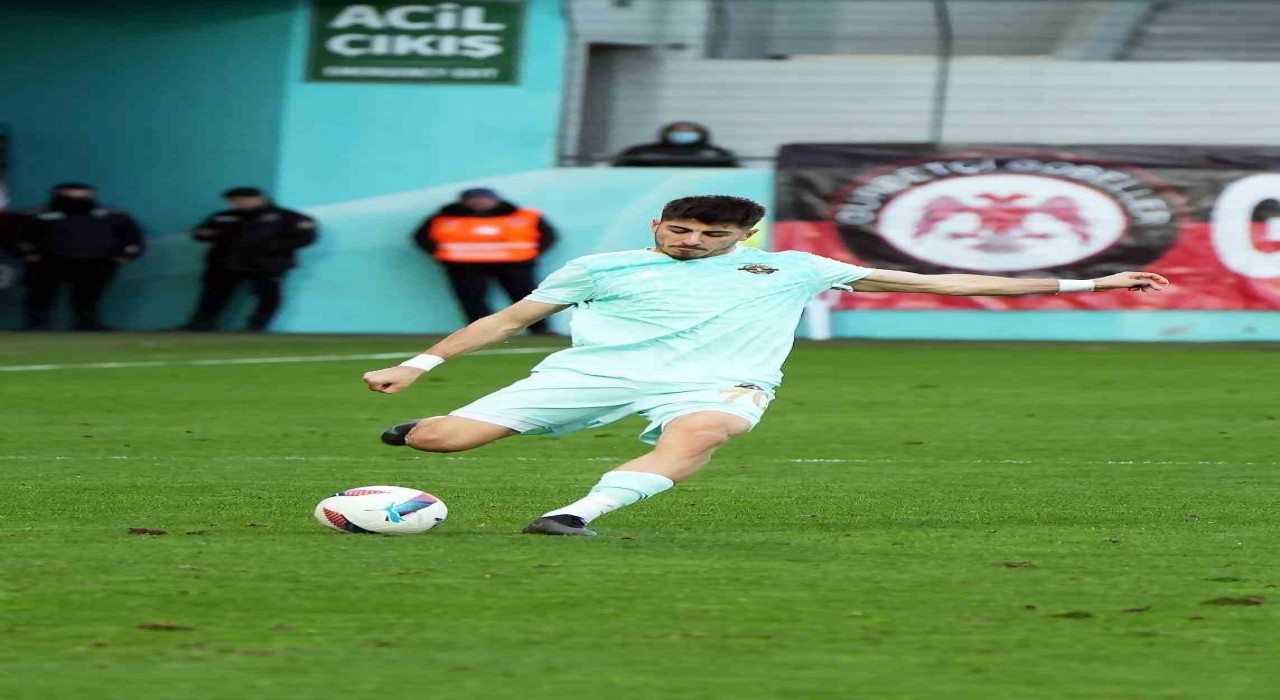 Furkan Orak, büyük kulüplerinden hedefinde