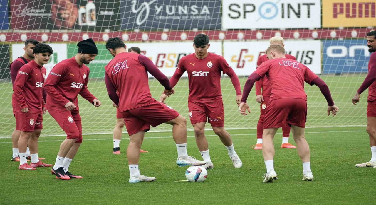 Galatasaray, Kayserispor maçının hazırlıklarına başladı