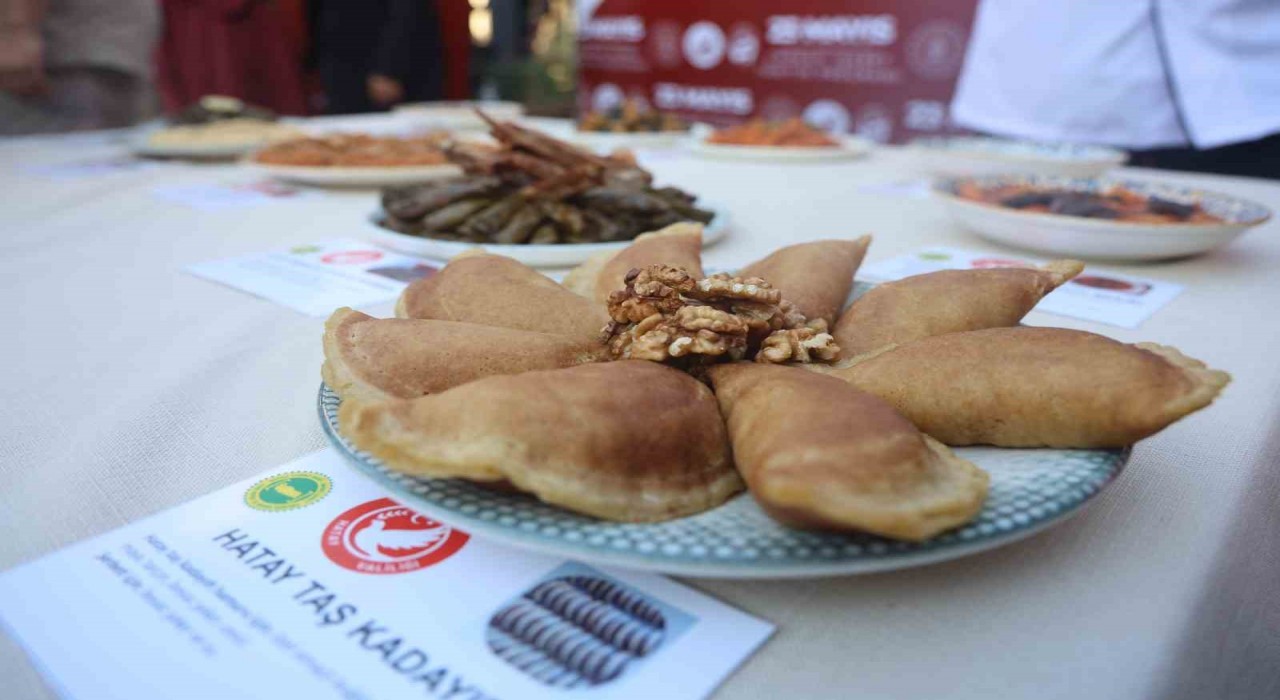 Gastronomi şehri Hatayda damak çatlatan 10 lezzet tescillendi