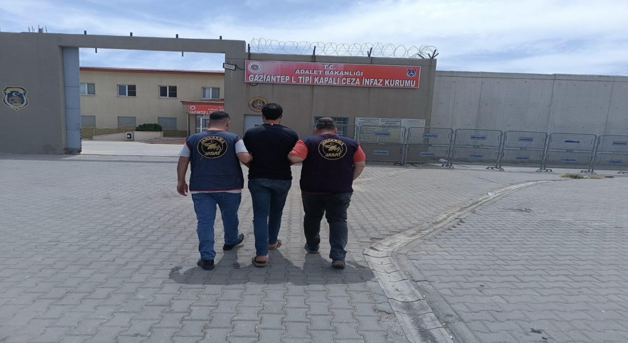 Gaziantepte aranan 2 hükümlü yakalandı