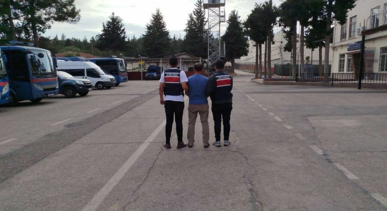 Gaziantepte göçmen kaçakçılığı organizatörlerine yönelik operasyon