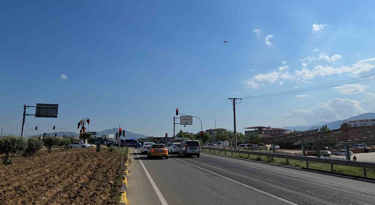 Gaziantepte Sıfır Kaza, Sıfır Ceza amacıyla dronlarla trafik denetimi yapıldı