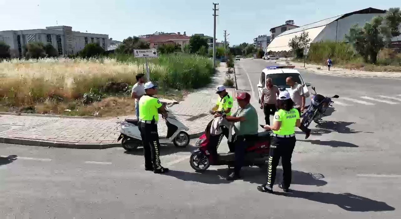 Gazipaşada polis ve jandarmadan hava ve kara destekli denetim
