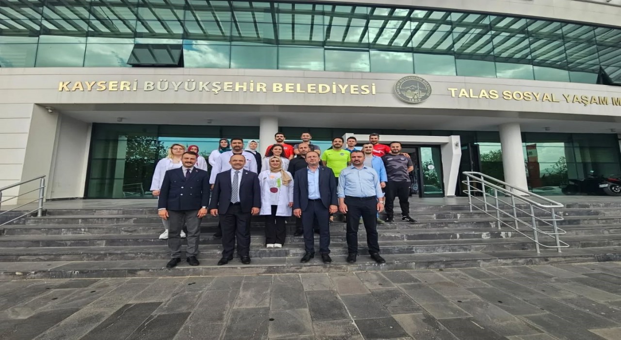 Genç KAYMEKte deneme sınavlarıyla geleceğe hazırlık