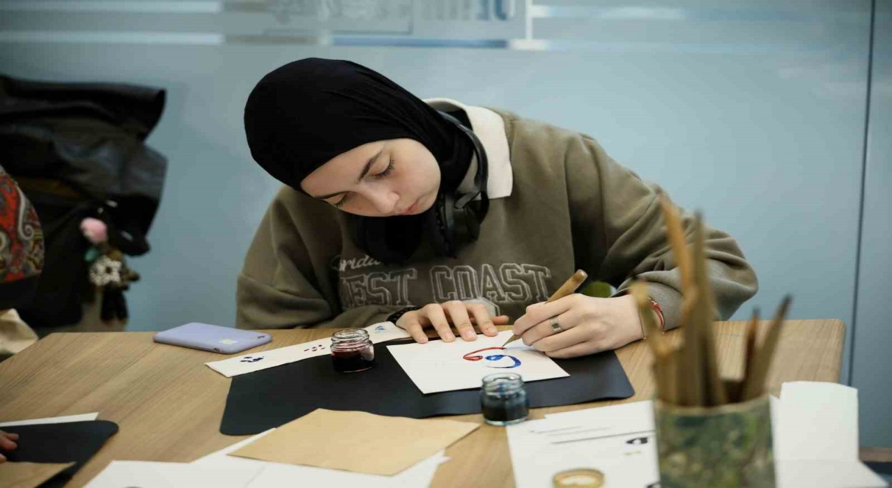 Gençler sanatla buluştu