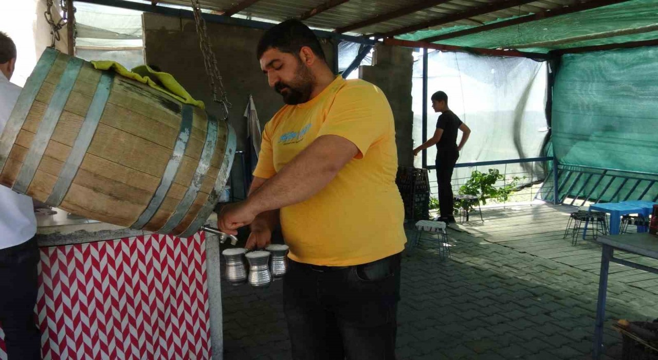 Gercüşte bin 50 rakımda ayran keyfi
