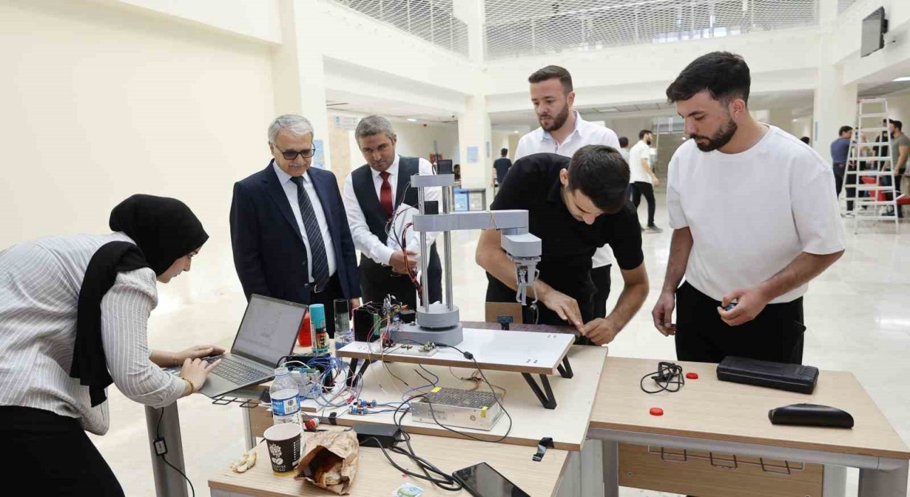 GİBTÜde 20den fazla proje görücüye çıktı