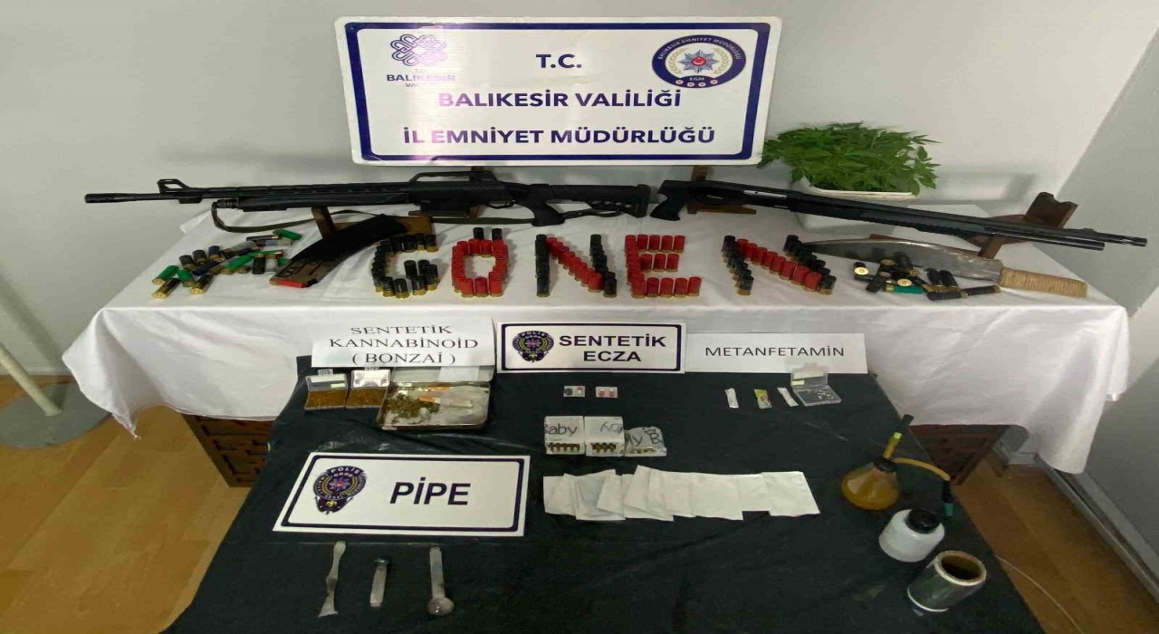 Gönende uyuşturucu ve silah operasyonu