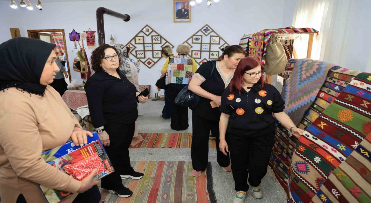 Gönüllü anneler Çamelinin doğası ve kültürel zenginliklerine hayran kaldı