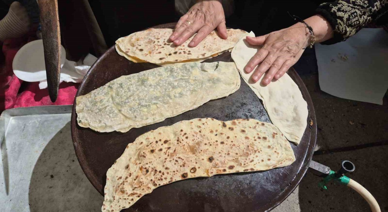 Gözleme dumanı yükseldi kadın emeği konuştu