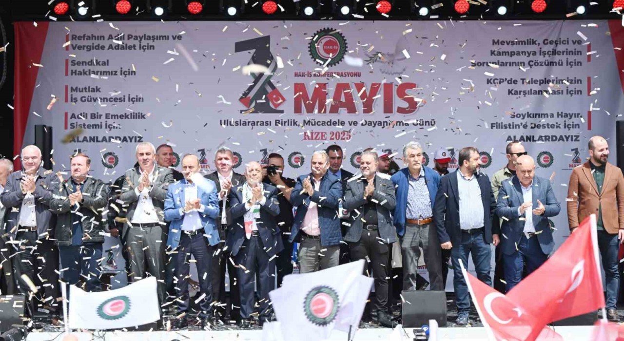 HAK-İŞ 1 Mayıs Emek ve Dayanışma Gününü Rizede kutladı