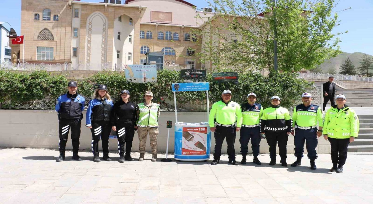 Hakkaride Trafik Haftası etkinlikleri
