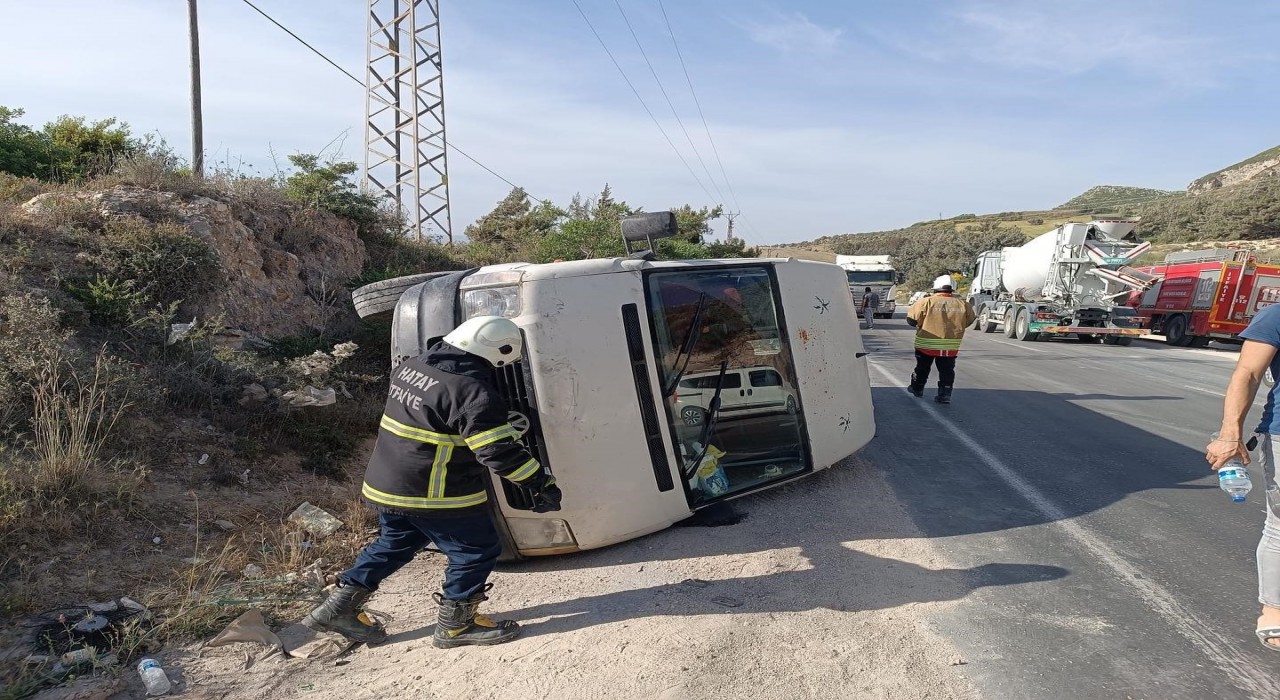 Hatayda trafik kazası: 3 yaralı