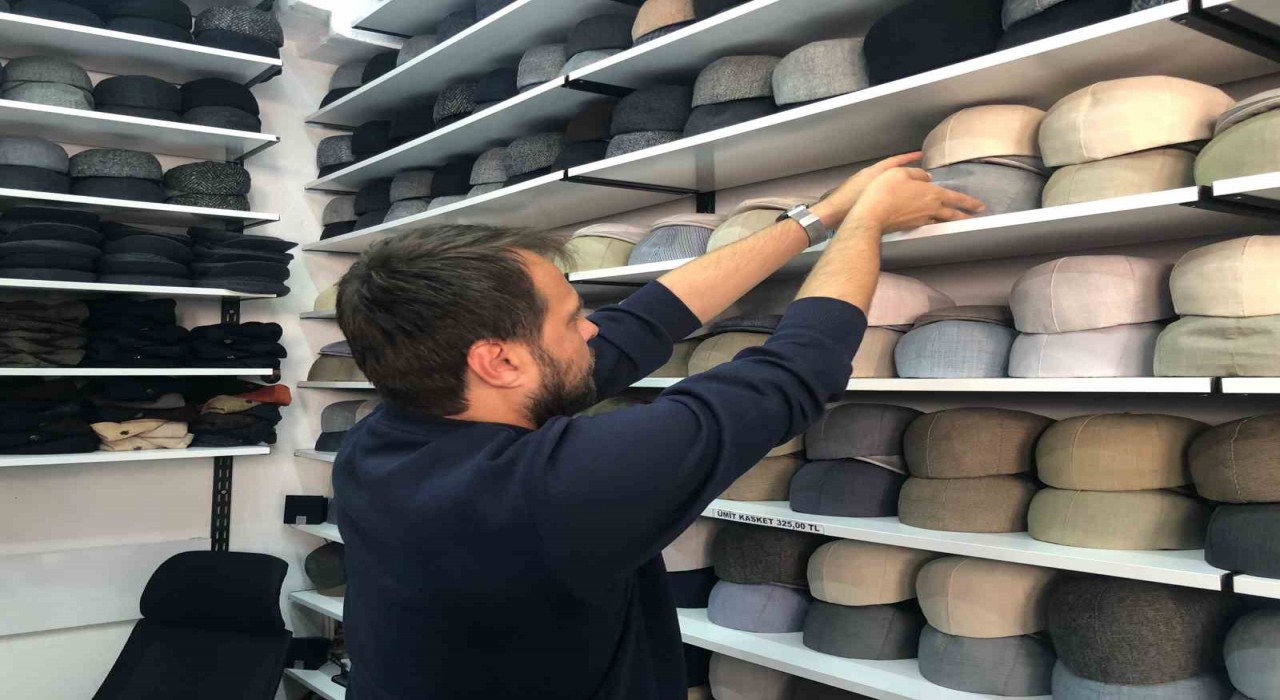 Havaların ısınmasıyla şapka satışları artıyor