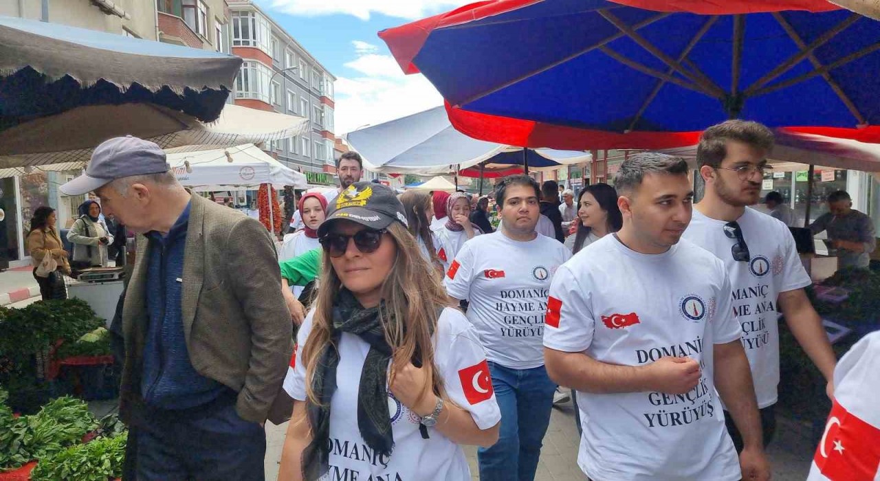 Hayme Ananın kabrinin bulunduğu köyden Domaniçe Gençlik Yürüyüşü