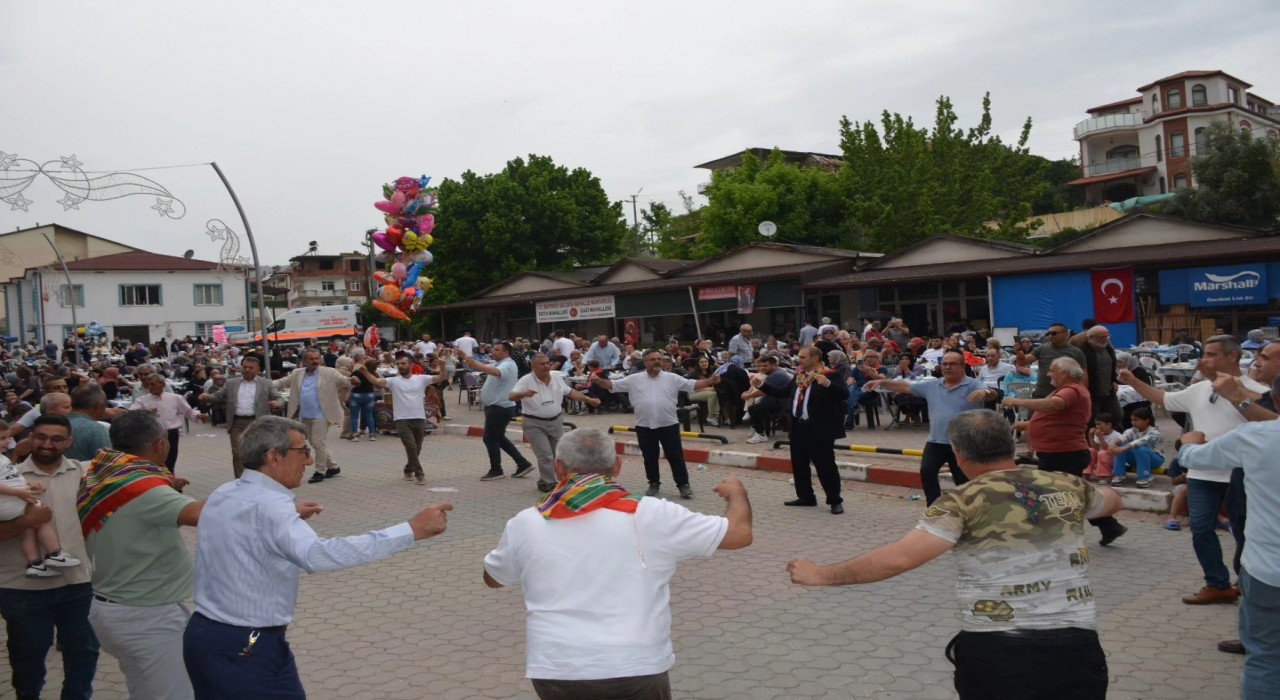 ‘Hıdırellez Şenliği büyük bir katılımla gerçekleştirildi