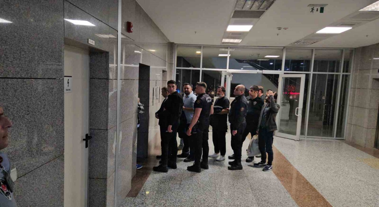 İBBye yönelik yolsuzluk soruşturmasında 25 şüpheli tutuklandı