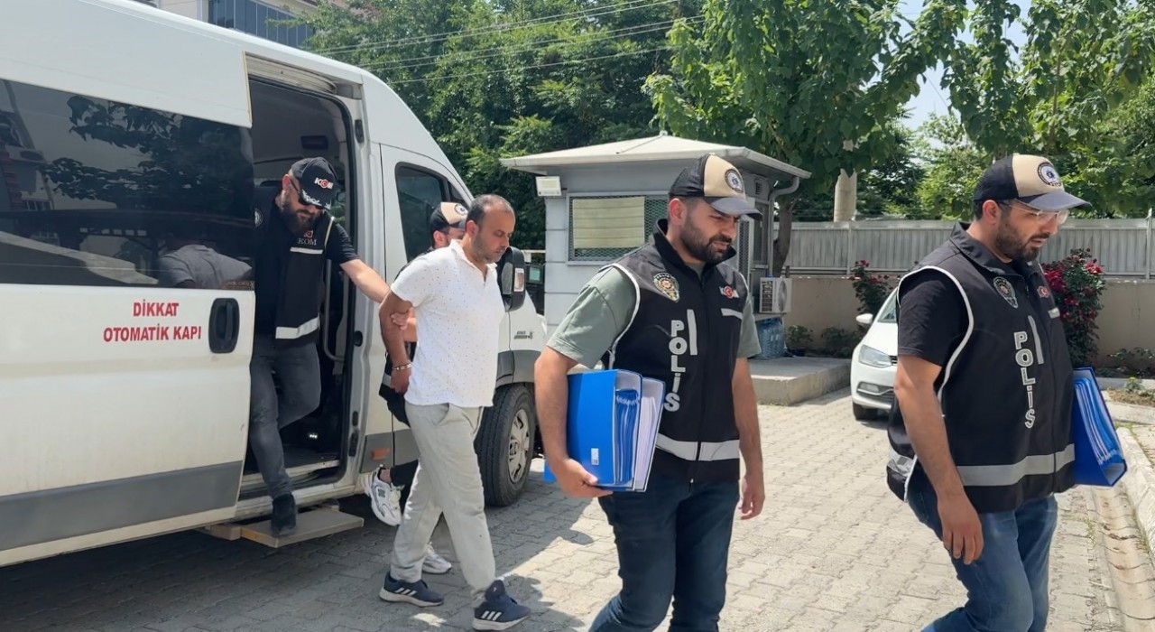 Iğdırda rüşvet soruşturması: 3 şüpheli adliyeye sevk edildi