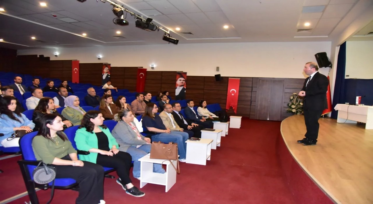 İncirliova ‘Akıllı Şehir Projesi için ilk adımı tamamladı