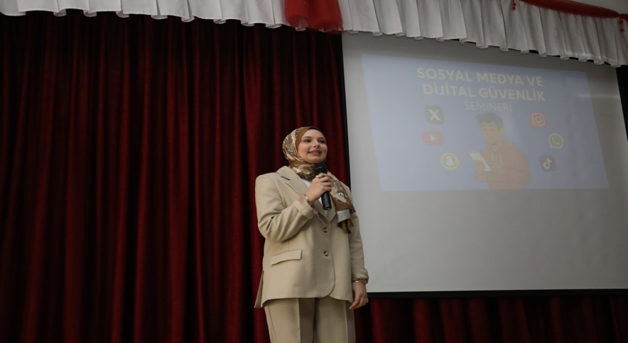 İnegöldeki Öğrencilere Dijital Güvenlik Semineri