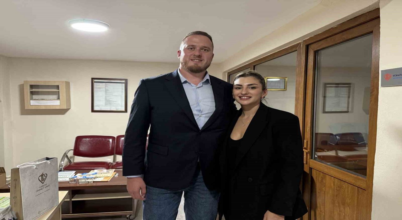 İngiliz Simon, sevdiği kadın için müslüman oldu: Yeni adı ‘Sinan