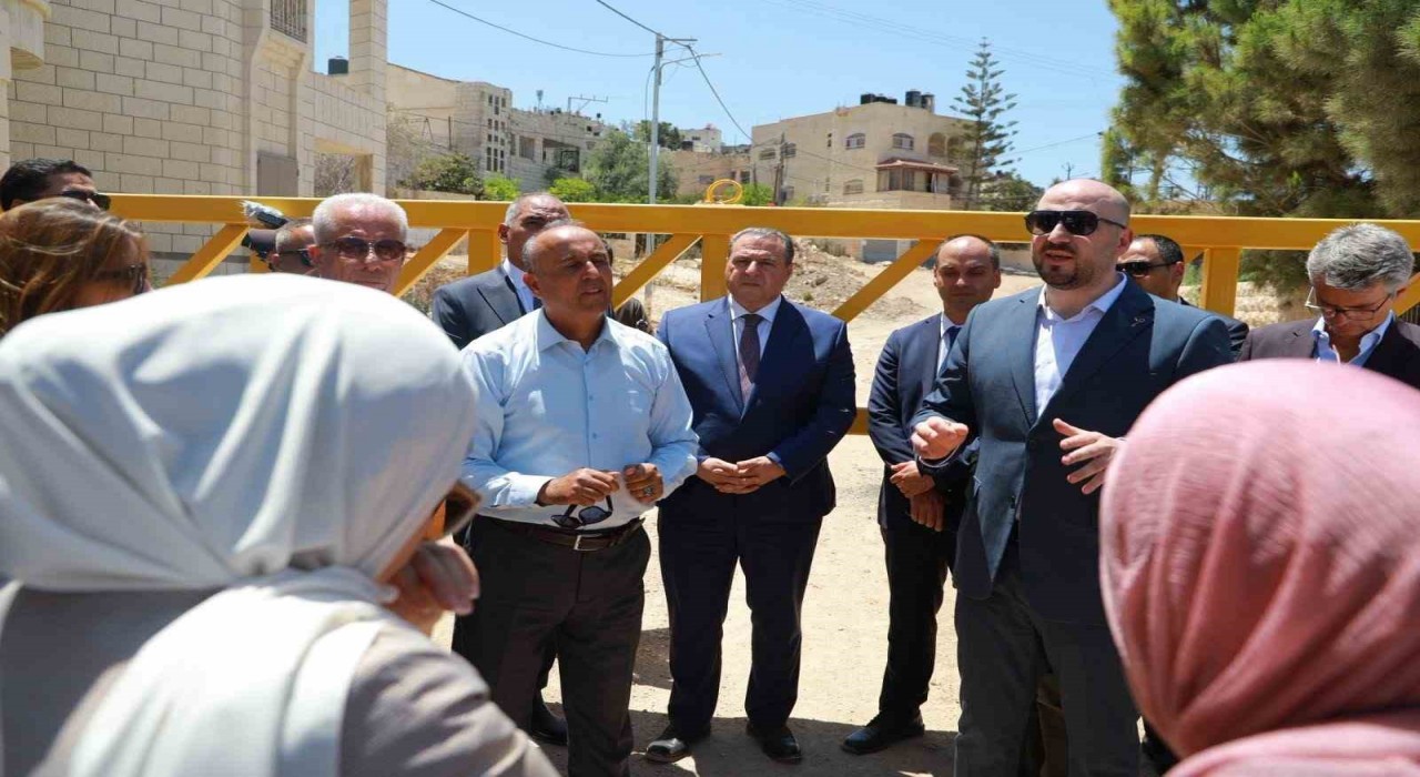 İsrail güçleri Batı Şeriada Türk diplomatın da bulunduğu heyete uyarı ateş açtı