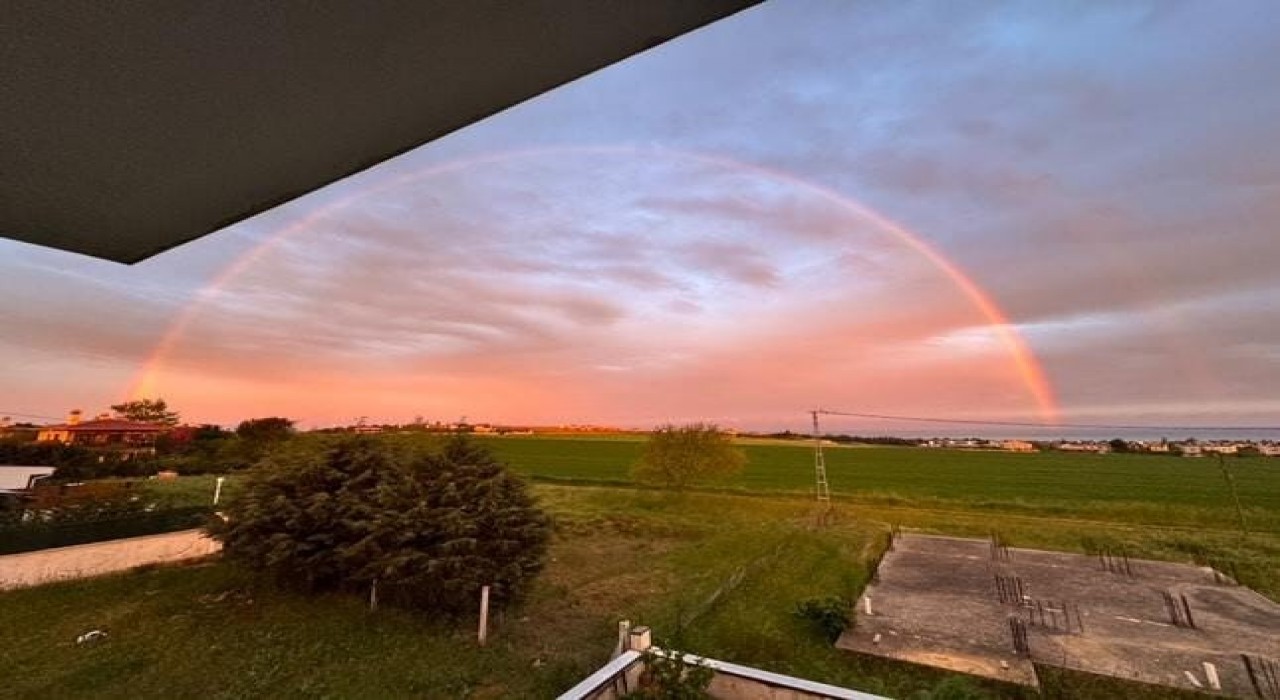 İstanbulda gökkuşağı ve günbatımı mest etti