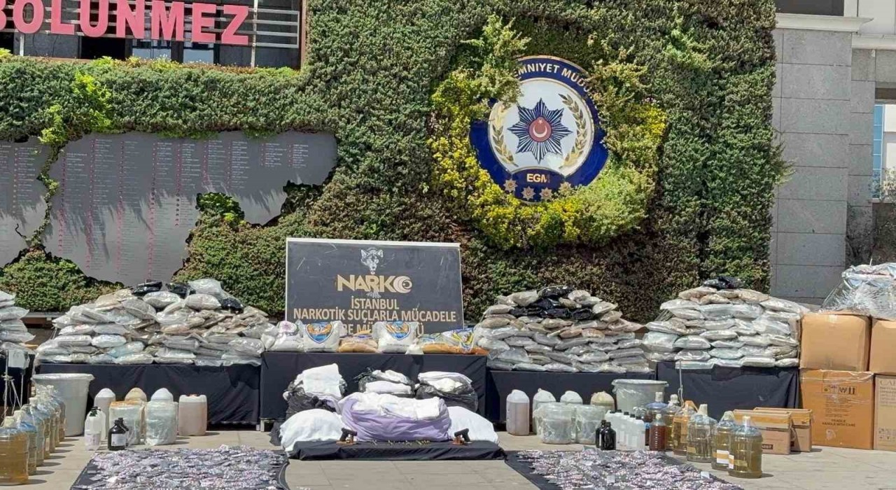 İstanbulda uyuşturucu operasyonu: 20 gözaltı