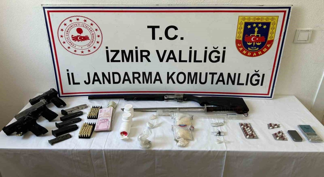 İzmirde uyuşturucu operasyonları: 7 tutuklama