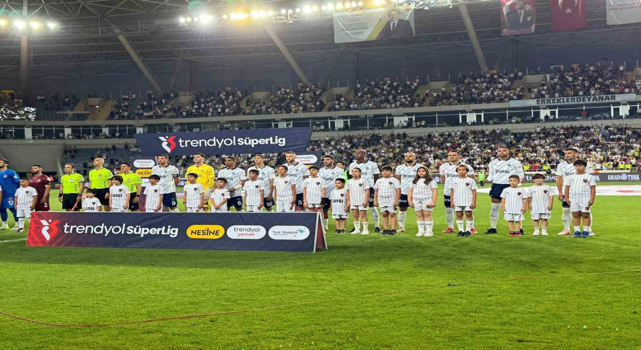 Jose Mourinhodan Hatayspor maçında 3 değişiklik