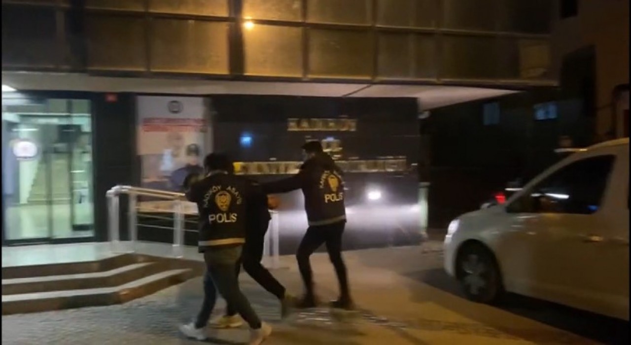 Kadıköyde Galatasaray taraftarına silahlı saldırı: 1 yaralı