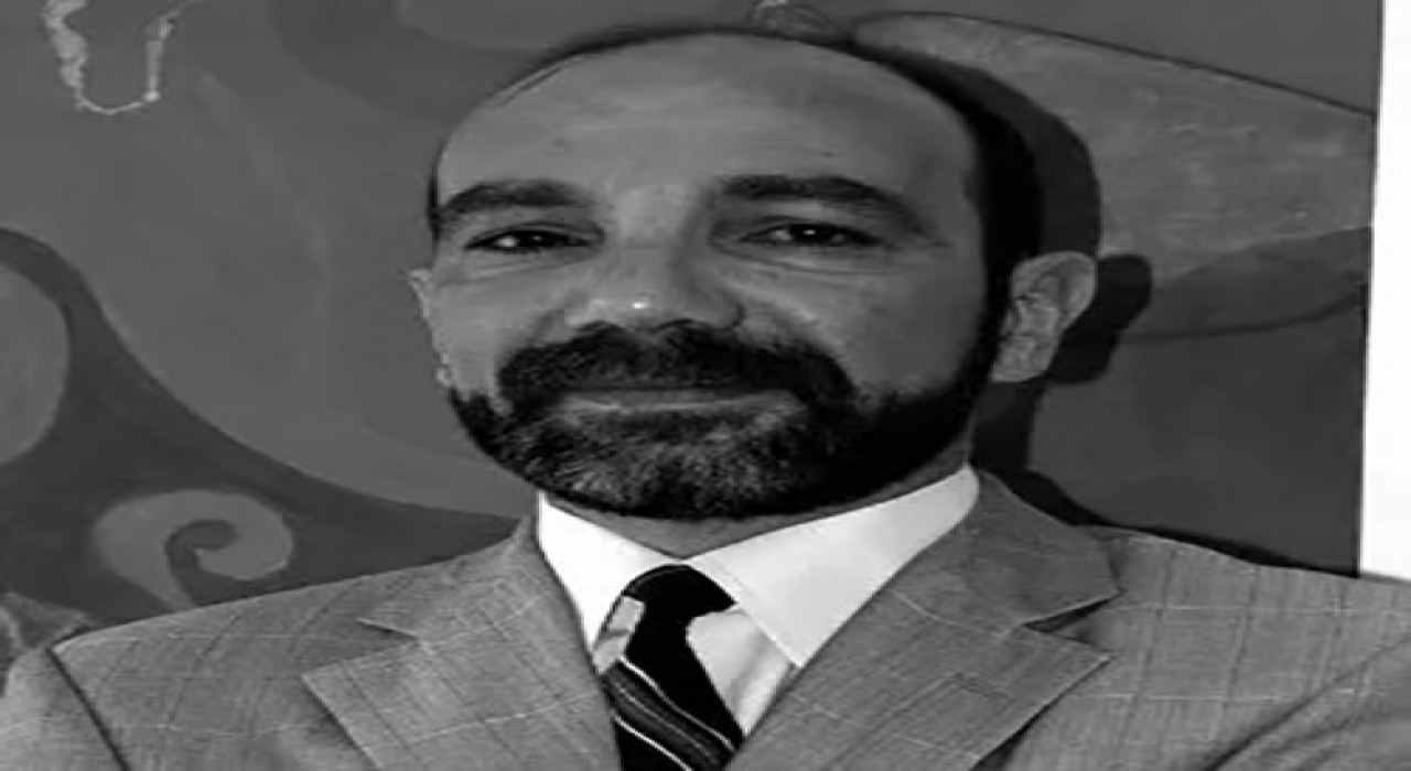 Kadıköyde Yazar Süha Oğuzertem yangında hayatını kaybetti