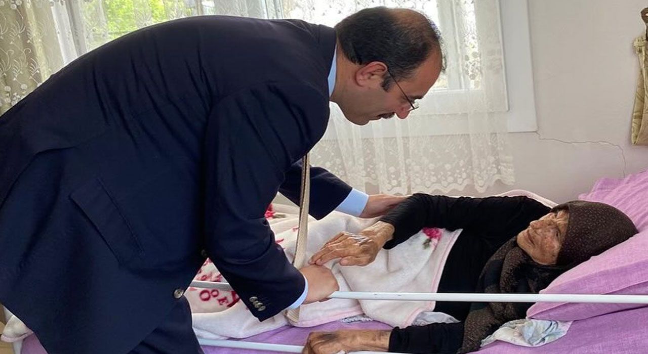 Kadirli Kaymakamı Dolu ve Eşi, Anneler Günü’nde Şehit Ailelerini Ziyaret Etti
