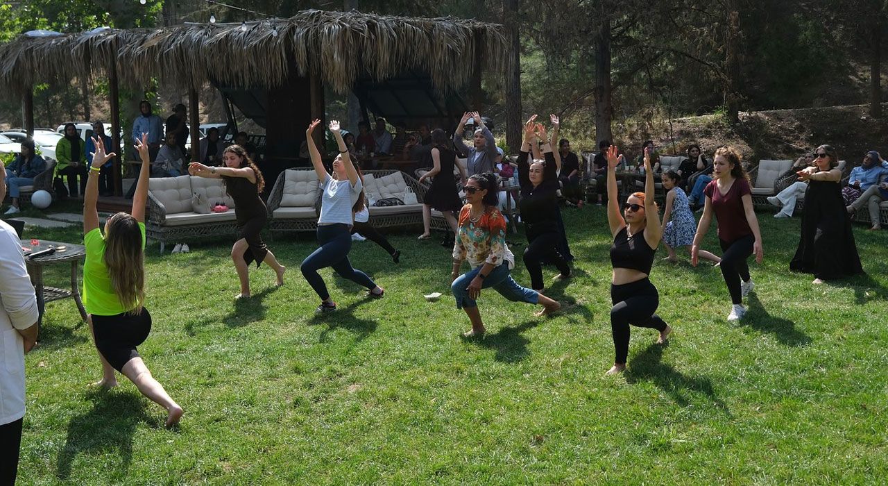 Kadirli’de Kadınlara Sağlıklı Yaşam Semineri Yoğun Katılımla Gerçekleşti