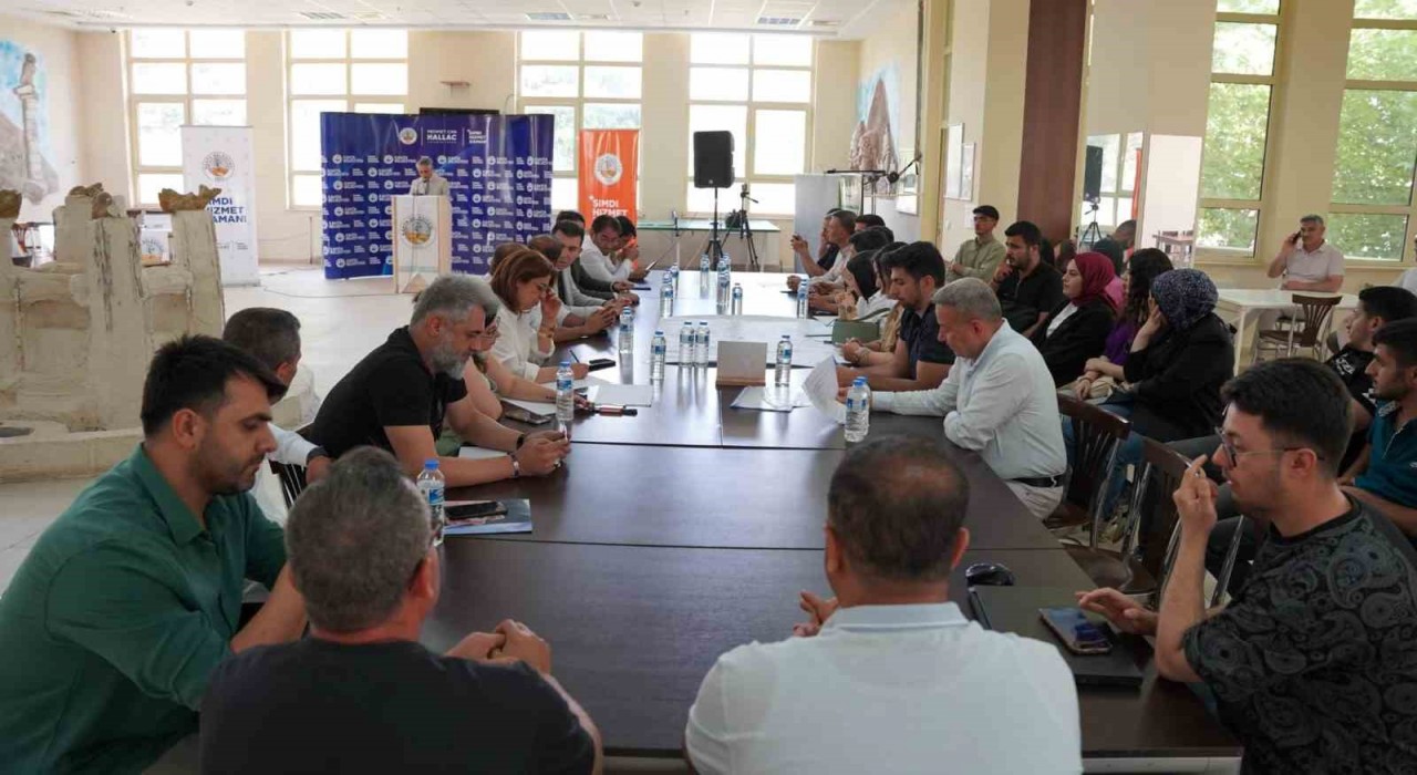 Kahta Belediyesi Marka Şehir Vizyonu çalıştayının ikincisini gerçekleştirdi