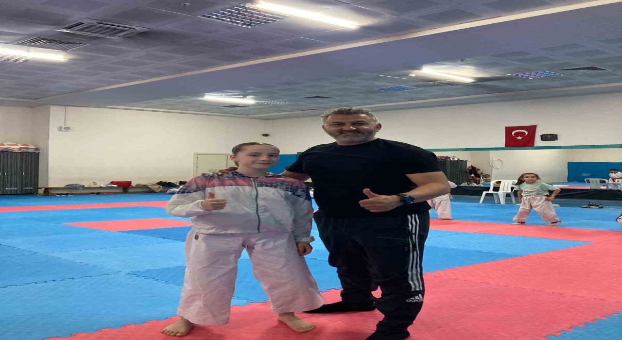 Kahvecigil, Karate Şampiyonasında Türkiyeyi temsil edecek