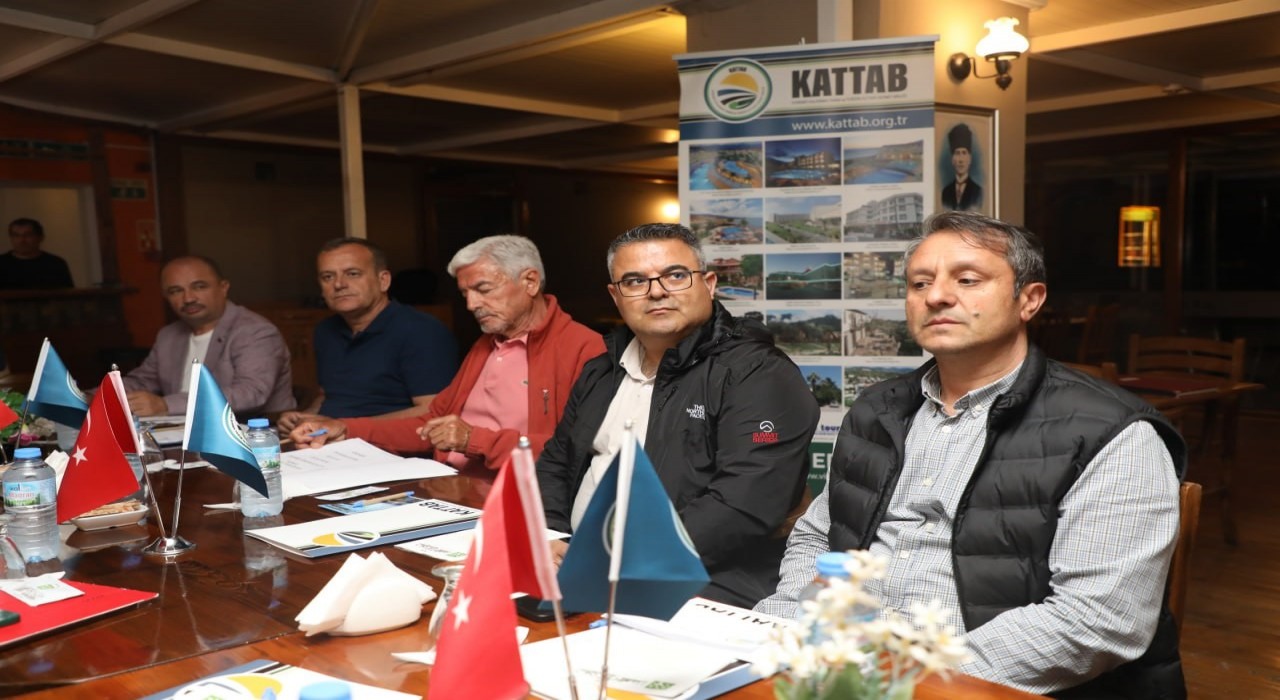 Kalkınma Tarım ve Turizm Altyapı Hizmet Birliği meclis toplantısı Edremitte yapıldı