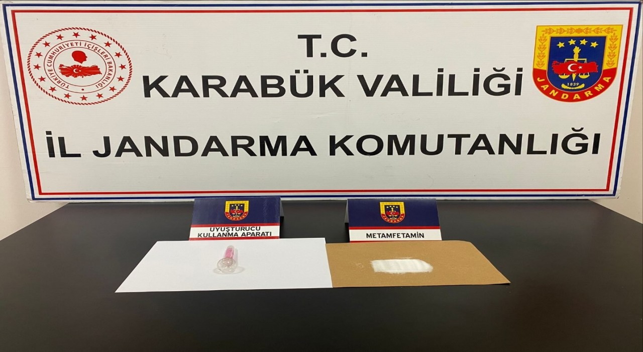 Karabükte uyuşturucu operasyonlarında 3 kişi yakalandı